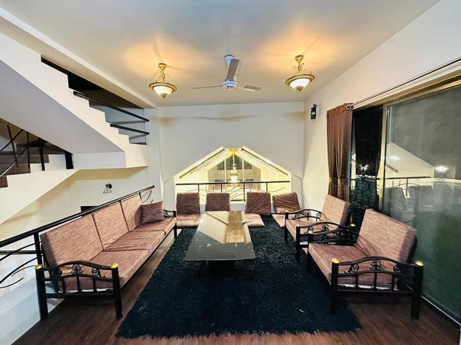 Вілла Casa Majestic Лонавла Екстер'єр фото